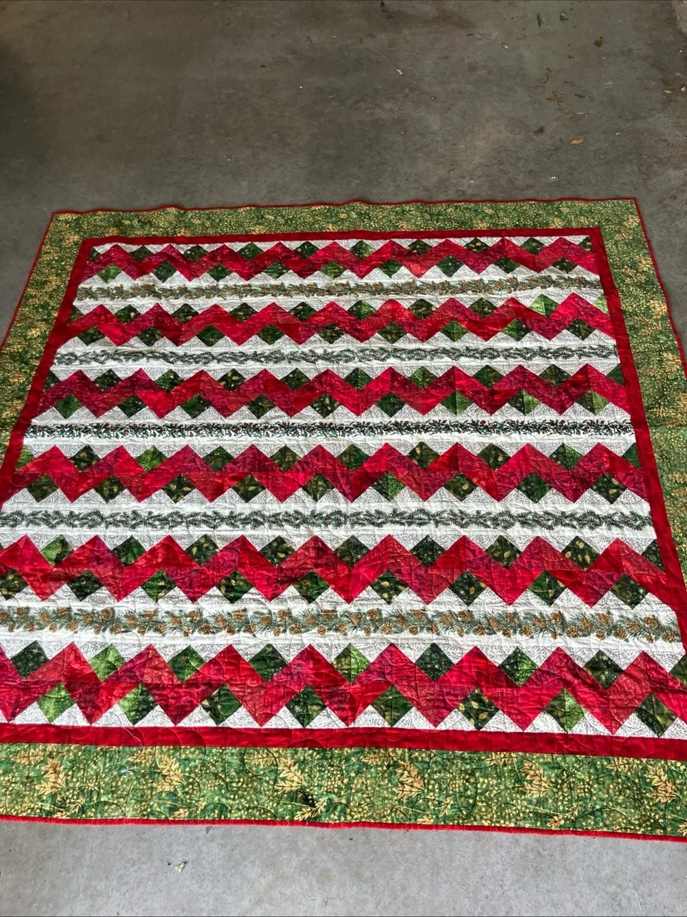 handmade Christmas chevron quilt Full Size
